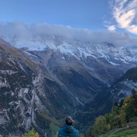 Meet your Posher, Tania - Picture 1 of 1